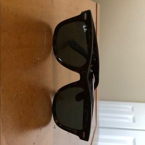 Men’s ray ban